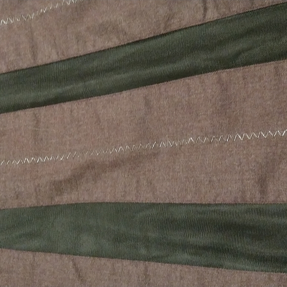 Vintage layered skirt, interesting detail, side zip - Picture 2 of 4